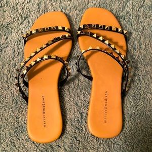 Mercer & Madison Black Slide